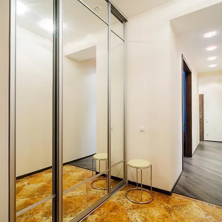 Vip-Kvartira Kiseleva Apartment